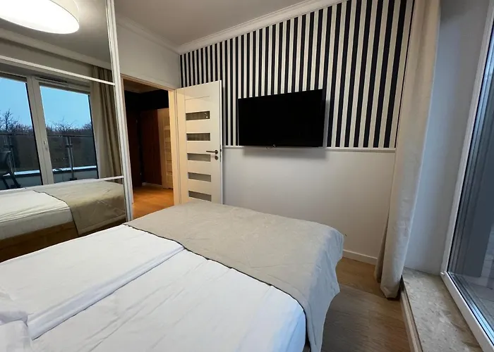 Forest - Nadmorskie Tarasy D612 * קולובז'ג